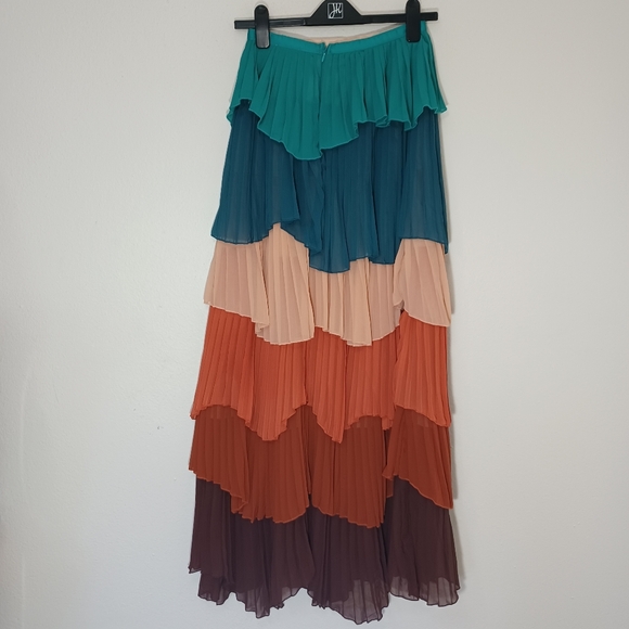 L’atiste maxi multi color ruffle layer skirt - Picture 5 of 7